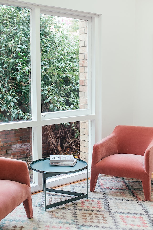 How to incorporate a Modern Artisan Southwestern Rug into your home decor